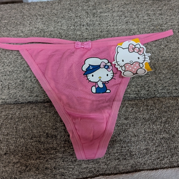 📢 Just In... Hello Kitty Thong - Picture 3 of 6